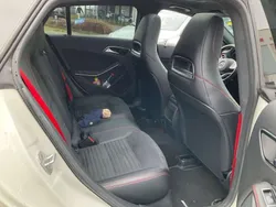 Weiß Gebraucht 2016 Mercedes CLA45 AMG Shooting Brake AMG Kombi | 19.800 € (Superpreis)