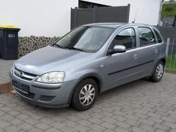 Grau Gebraucht 2004 Opel Corsa Limousine | 750 € (Superpreis)