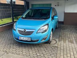 Blau Gebraucht 2011 Opel Meriva Innovation Van / Kleinbus | 4.999 € (Fairer Preis)