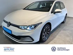 Weiß Gebraucht 2020 VW Golf VIII Life Kleinwagen | 21.480 € (Fairer Preis)