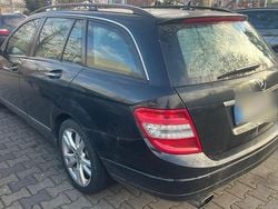 Schwarz Gebraucht 2008 Mercedes C200 Kombi | 2.990 €
