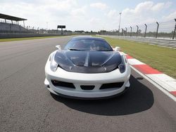 Weiß Gebraucht 2011 Ferrari 458 | 150.000 €