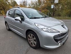 Grau Gebraucht 2008 Peugeot 207 Kombi | 890 € (Superpreis)