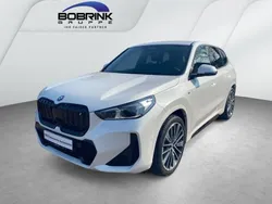 Weiß Gebraucht 2023 BMW iX1 M Sport SUV | 48.950 € (Teuer)