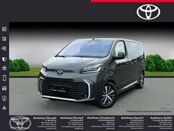 Grau Gebraucht 2024 Toyota Proace Verso Team Kombi | 42.990 € (Fairer Preis)