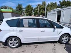 Weiß Gebraucht 2009 Ford S-MAX S Van / Kleinbus | 6.500 €
