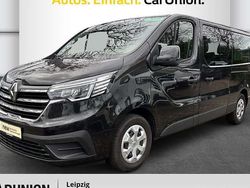 Tenebroschwarz meta Gebraucht 2023 Renault Trafic Life Van | 34.995 € (Fairer Preis)