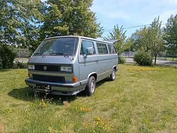 Silber Gebraucht 2025 VW Multivan Edition Van / Kleinbus | 19.900 €
