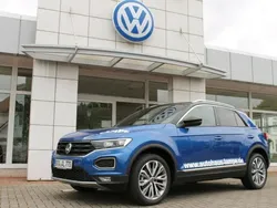 Blau metallic Gebraucht 2021 VW T-Roc Active SUV | 25.880 € (Fairer Preis)