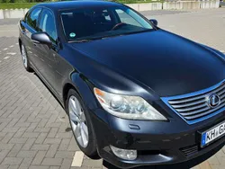 Grau Gebraucht 2010 Lexus LS460 Limousine | 19.000 €