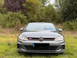 Grau Gebraucht 2020 VW Golf VII GTI Limousine | 22.300 € (Fairer Preis)