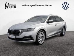 Silber Gebraucht 2022 Skoda Octavia Ambition Kombi | 21.750 € (Guter Preis)