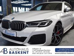 Weiß Gebraucht 2022 BMW 530 M Sport Kombi | 32.890 € (Fairer Preis)