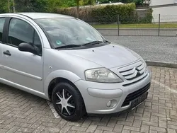Silber Gebraucht 2006 Citroën C3 Kleinwagen | 2.650 € (Etwas zu teuer)