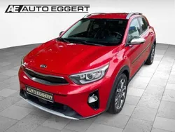 Rot Gebraucht 2018 Kia Stonic Spirit SUV | 11.990 € (Superpreis)