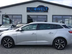 Silber Gebraucht 2019 Renault Mégane IV Bose Edition Limousine | 10.990 € (Guter Preis)