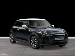 Blau Gebraucht 2022 Mini Cooper SE Kleinwagen | 19.990 € (Fairer Preis)