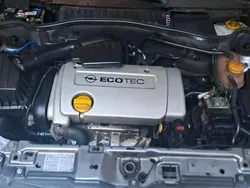 Grau Gebraucht 2006 Opel Corsa Sport Kleinwagen | 700 € (Superpreis)