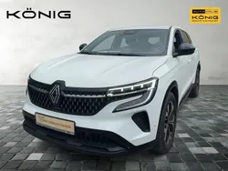 Arktis weiß Gebraucht 2023 Renault Austral Equilibre SUV | 25.999 € (Fairer Preis)