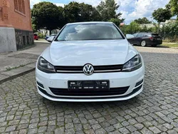 Pure white Gebraucht 2013 VW Golf VII Comfortline Kleinwagen | 7.490 € (Guter Preis)