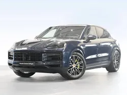 Algarveblaumetallic Gebraucht 2024 Porsche Cayenne SUV | 105.790 €