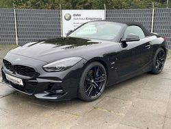 Black sapphire metallic Gebraucht 2024 BMW Z4 M Sport Cabrio | 51.790 € (Fairer Preis)
