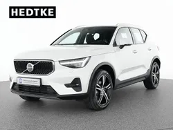 Weiß Gebraucht 2024 Volvo XC40 Core SUV | 34.550 € (Guter Preis)