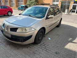 Gold Gebraucht 2006 Renault Mégane GrandTour Kombi | 1.100 € (Superpreis)