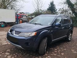 Blau Gebraucht 2008 Mitsubishi Outlander SUV | 4.500 € (Etwas zu teuer)