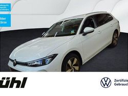 Oryxweiß perlmutteffekt Gebraucht 2025 VW Passat Business Kombi | 34.980 € (Superpreis)