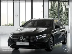 Schwarz Gebraucht 2024 Mercedes A200 AMG Kleinwagen | 34.900 € (Fairer Preis)