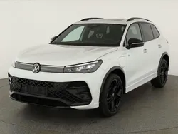 Oryx white perleffekt Neu 2025 VW Tiguan R-line SUV | 57.495 € (Fairer Preis)