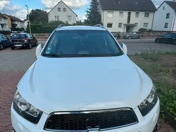 Weiß Gebraucht 2012 Chevrolet Captiva SUV | 8.000 €