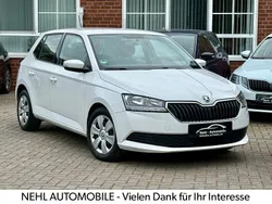 Weiß Gebraucht 2021 Skoda Fabia Kleinwagen | 10.490 € (Guter Preis)