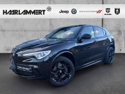 Nero vulcano, metallic) (schwarz Gebraucht 2023 Alfa Romeo Stelvio Quadrifoglio SUV | 57.840 € (Guter Preis)