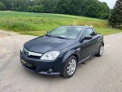 Grau Gebraucht 2008 Opel Tigra Edition Cabrio | 2.499 € (Fairer Preis)