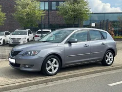 Grau Gebraucht 2005 Mazda 3 Limousine | 2.350 € (Fairer Preis)