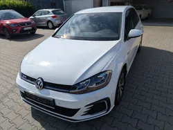 Weiß Gebraucht 2020 VW Golf VII GTE Limousine | 19.900 € (Guter Preis)