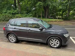 Schwarz Gebraucht 2018 VW Tiguan Highline SUV | 20.000 € (Superpreis)