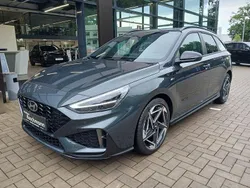 Cypress green mineraleffekt Neu 2025 Hyundai i30 N Line Kombi | 31.990 € (Teuer)