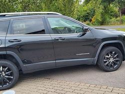 Schwarz Gebraucht 2016 Jeep Cherokee Limited SUV | 15.000 € (Fairer Preis)