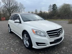 Weiß Gebraucht 2013 Mercedes R350 Van / Kleinbus | 17.990 €