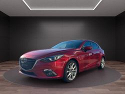 Rot Gebraucht 2016 Mazda 3 Nakama Limousine | 10.990 € (Fairer Preis)