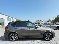 Manhattan metallic Gebraucht 2022 BMW X5 M Sport SUV | 57.990 € (Guter Preis)