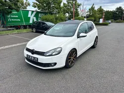 Weiß Gebraucht 2010 VW Golf VI Highline Kleinwagen | 3.699 €