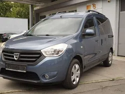 Blau Gebraucht 2013 Dacia Dokker Lauréate Van | 4.950 € (Superpreis)