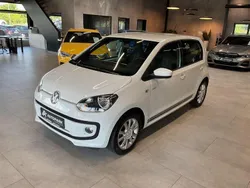 Weiß Gebraucht 2016 VW up! CLUB Kleinwagen | 8.980 € (Fairer Preis)