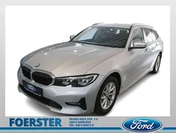 Silber Gebraucht 2020 BMW 320 Sport Line Kombi | 22.780 € (Fairer Preis)