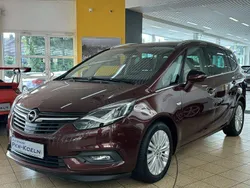 Braun Gebraucht 2018 Opel Zafira Innovation Van / Kleinbus | 13.999 € (Fairer Preis)