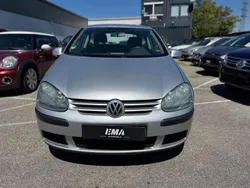 Silber Gebraucht 2004 VW Golf V Trendline Limousine | 2.199 € (Superpreis)